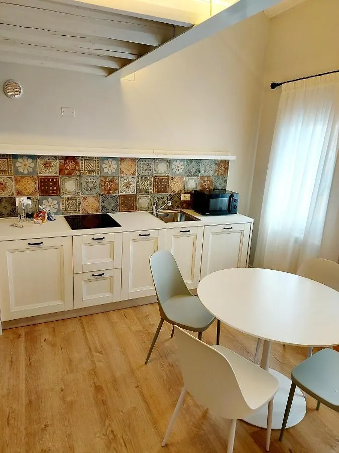 Canal Vena Apartsuite House Chioggia 0*,