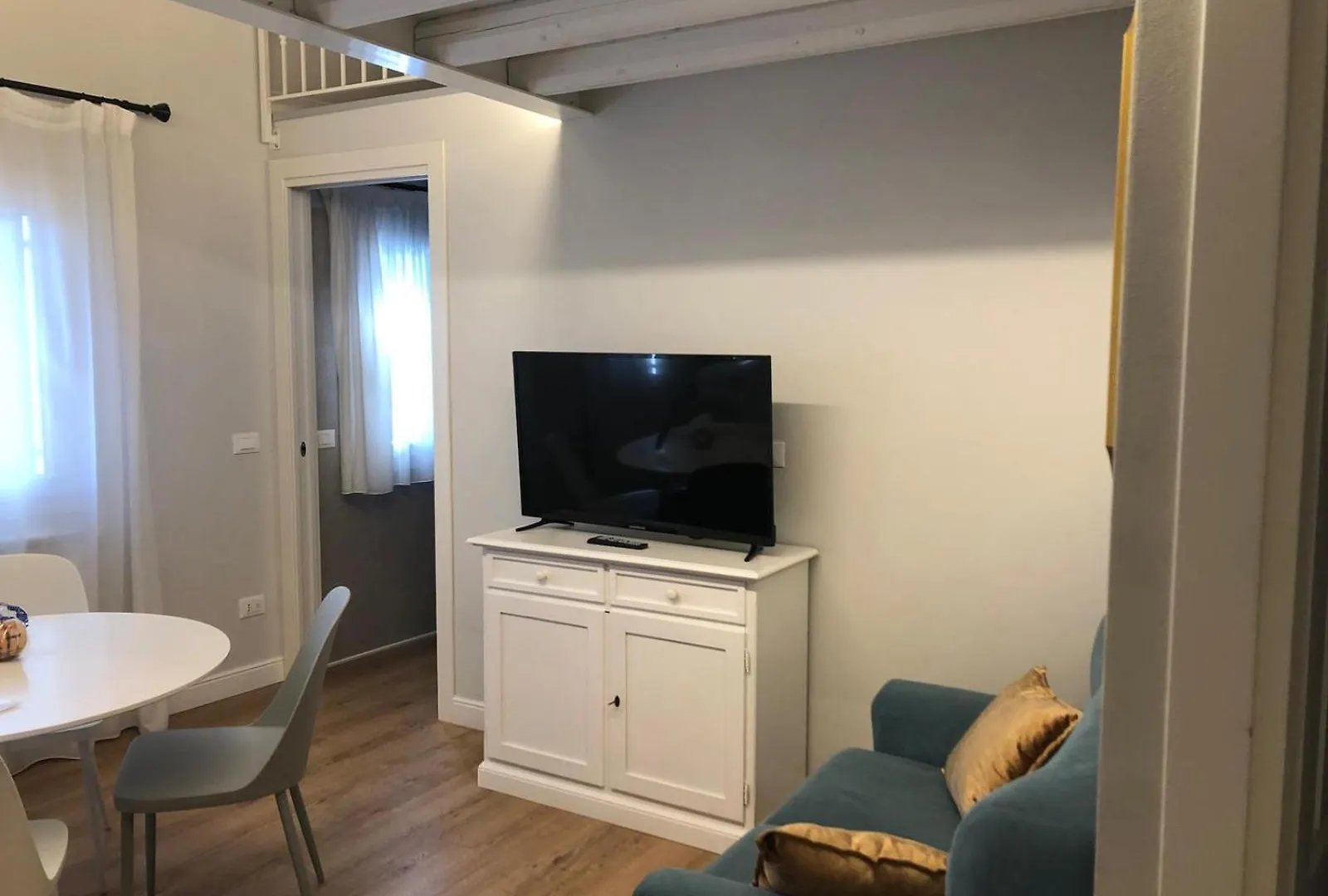 Canal Vena Apartsuite House Chioggia